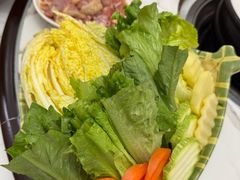 -原林野山菌火锅·炒菌(关上野生菌一条街店)