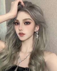 -Hello Lady发型设计