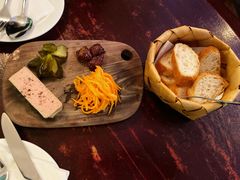 -羽深肉铺 Steak & Wine
