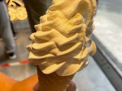 现打大白兔软冰淇淋-大白兔奶糖(南锣鼓巷店)