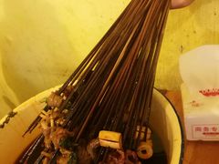 -拈签一笑黄牛肉辣卤串串