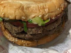 -The Habit Burger Grill 哈比特汉堡(爱琴海店)