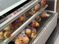 -白玉兰食品(中山公园龙之梦店)