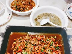 -味上湘菜馆(阿波罗店)