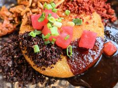 -包整·丝娃娃(一览甲秀楼风景店)