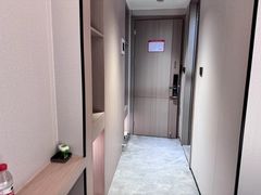 -雅宜酒店(广州黄埔大沙东地铁站店)