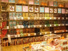 零售区-VENCHI 闻绮(北京国贸商城店)