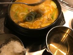 -韩聚屋韩国烤肉餐厅(新北万达店)