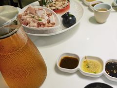 -洪氏嗨捞·猪肚鸡火锅(阳光天地店)