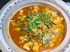 -魏铭鱼头捞饭(晋阳路店)