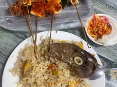 -溢香园昼夜抓饭店(揽秀园街店)