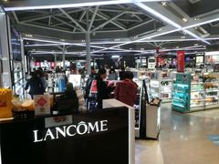 -日上免税店(三径路t3店)