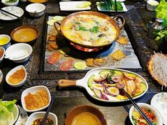 -哈吱喂丽江火塘·牦牛火锅(五一街店)