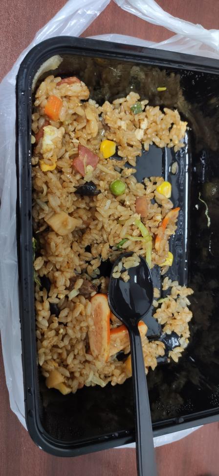 推荐:全家福炒饭秘制牛肉炒饭