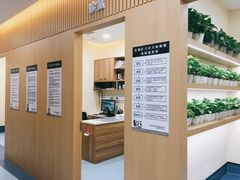 -萌兽医馆·犬猫专科·眼科中心·宠物医院(朝阳门分院)