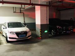 -嘉悦城市度假温泉-停车场