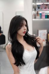-HAIR HERE造型