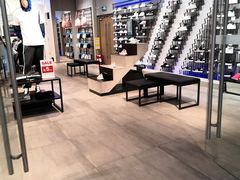 -adidas(滔搏新城吾悦广场店)