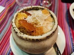 -香巴拉云南餐厅(华莱坞店)