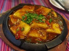 -香巴拉云南餐厅(华莱坞店)