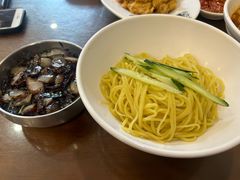 -贵宾庄炸酱面·韩式料理(高区店)