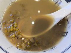 -黑白电视长沙小吃(悦汇城店)