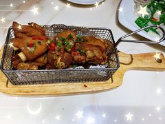 -雍沪里·沪湘融合菜( 康桥店)