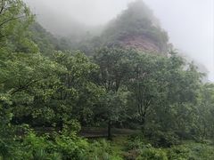 -龙潭大峡谷