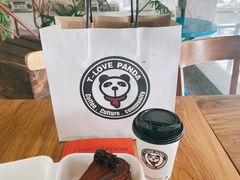 -腾爱熊猫咖啡生活馆(老东门店)