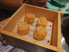 虾仁烧卖-潮界(虹桥新天地店)