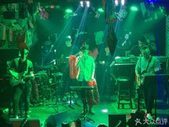 -MM·五声·音乐人与调酒师(西安路店)