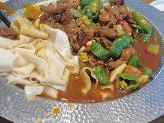 -俭寨大盘鸡·手抓肉·烧烤新疆菜(乌苏路店)