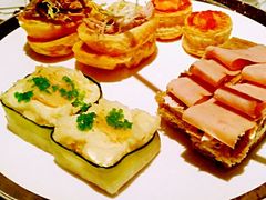 -LONG BAR 廊吧(外滩华尔道夫酒店)