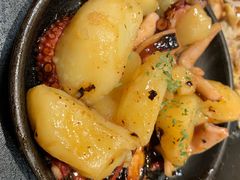 蒜香黄油炒章鱼土豆-鹤桥风月(ヨドバシ梅田店)