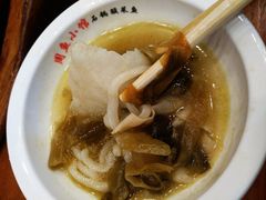 -周鱼小馆石锅酸菜鱼(活力汇店)