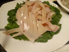 鲜猪黄喉-小天鹅火锅·一线江景洪鼎旗舰店(洪崖洞店)