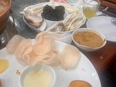 -楼外楼大刀肉传统火锅(西安大路店)