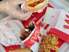 板烧汉堡-华莱士·全鸡汉堡(虎门龙眼店)