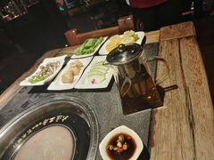 -大匠工房古船木艺术餐厅·猪肚鸡专门店(长白仙岛店)