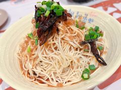 -靓靓蒸虾·头牌蒸虾(万松园玲珑店)