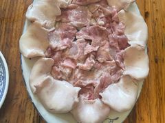 金钱满屋-华哥新鲜猪精品美食