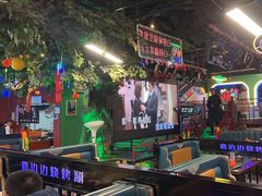 -路边边地标烧烤·川菜·小龙虾·音乐酒馆(良乡长虹店)
