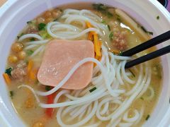 -阿香米线(凯德广场.1818店)