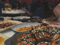 -老街烧烤大排档·地道湖北菜·龙虾馆(汉口火车站店)