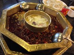 锅中锅-蜀九香火锅(彩虹店)