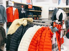 -GAP(王府井奥莱·香江小镇店)