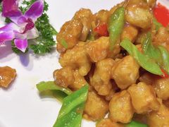 -山河屯铁锅炖·非遗东北菜(南山店)