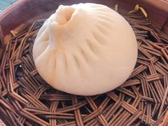 蟹黄包子-冶春茶社(官园桥店)