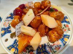满堂彩菠萝咕咾肉-顺粤楼·粤菜·点心(融创茂店)