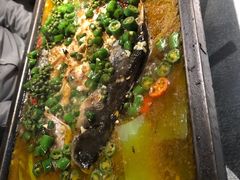 -探鱼·鲜青椒爽麻烤鱼(天河优托邦店)